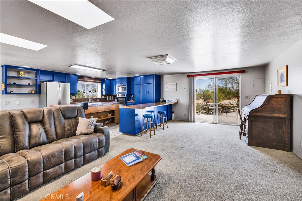 56011 Mira Street Yucca Valley, CA 92284 - Photo 11 of 71