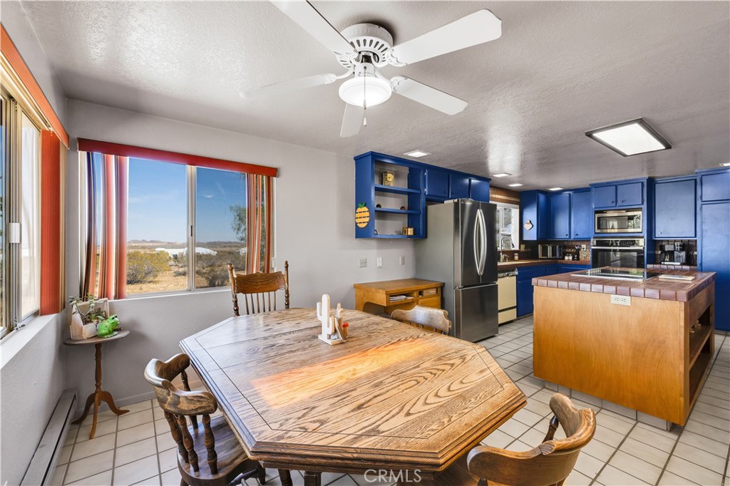 56011 Mira Street Yucca Valley, CA 92284 - Photo 13 of 71