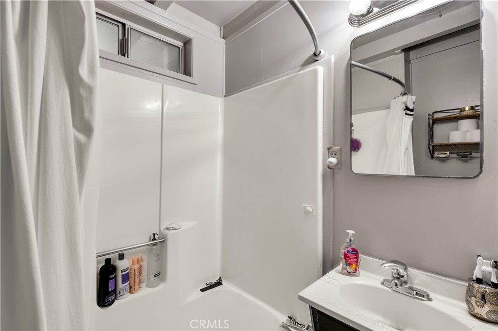 56011 Mira Street Yucca Valley, CA 92284 - Photo 49 of 71