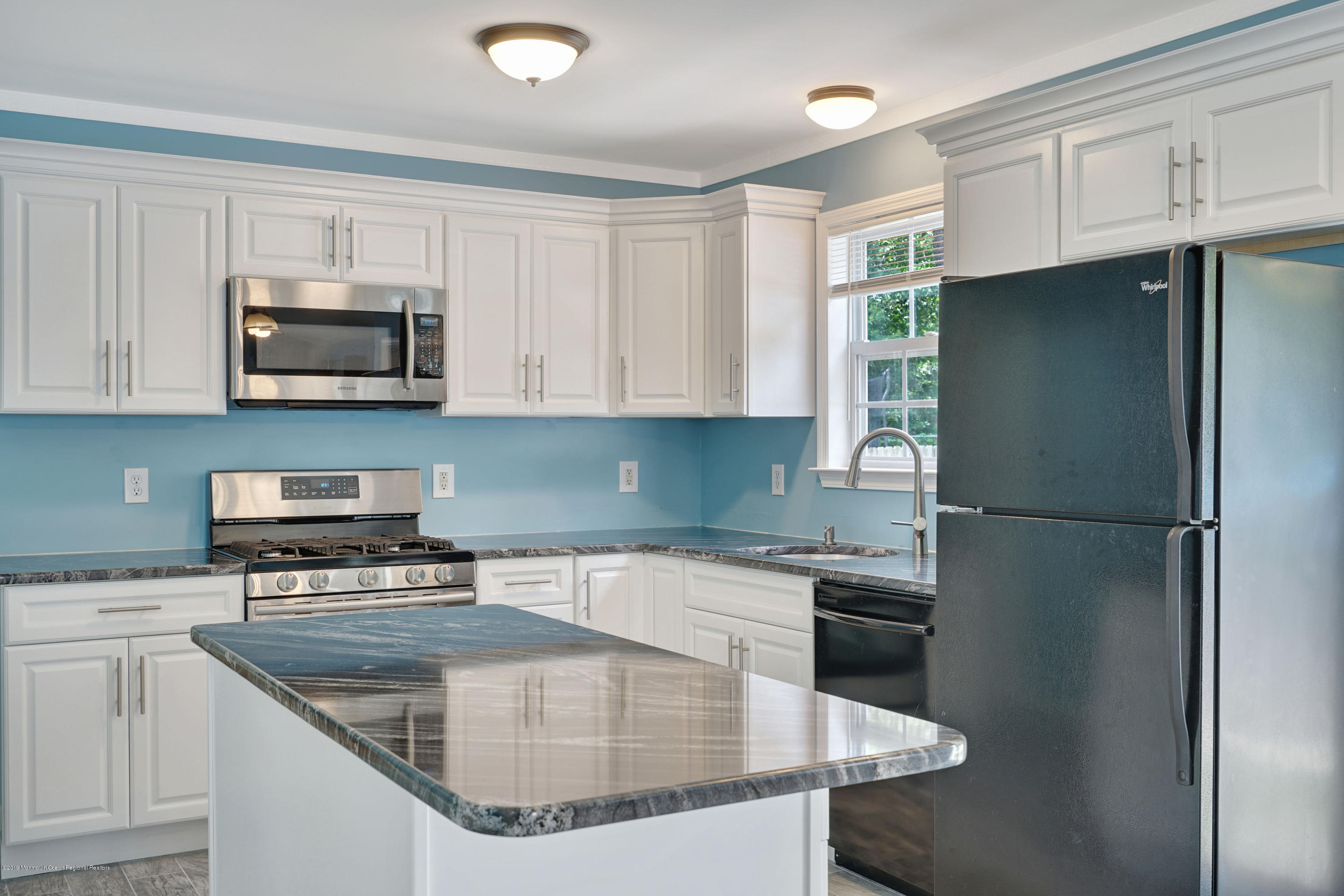 76 Timberline Road Bayville, NJ 08721 - Photo 14 of 53 014_dsc07779-dsc07783