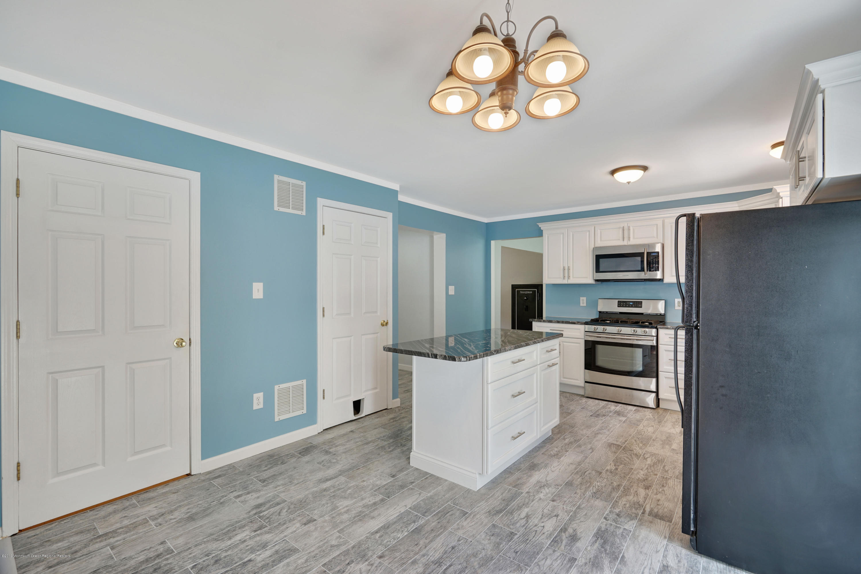 76 Timberline Road Bayville, NJ 08721 - Photo 15 of 53 015_dsc07784-dsc07788
