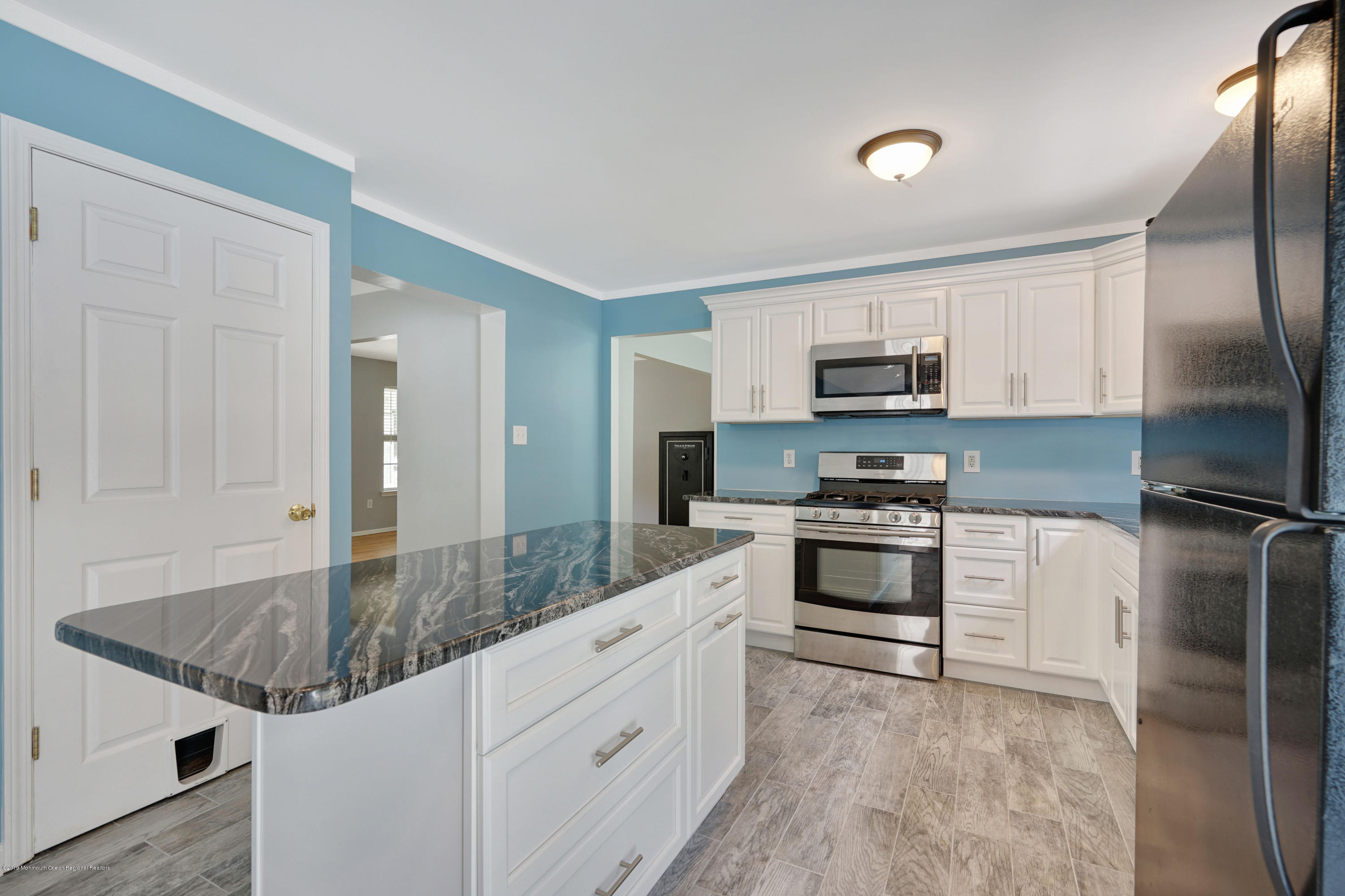 76 Timberline Road Bayville, NJ 08721 - Photo 20 of 53 020_dsc07809-dsc07813