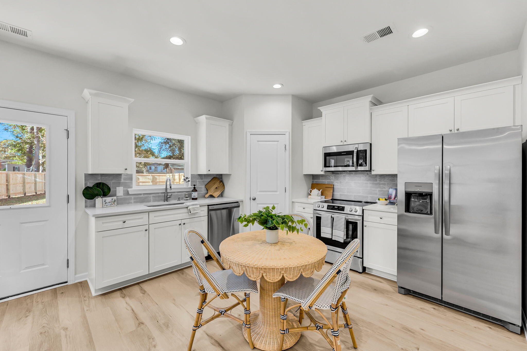 1926 Ferguson Road Charleston, SC 29412 - Photo 5 of 28 CREM - 1926 Ferguson-8