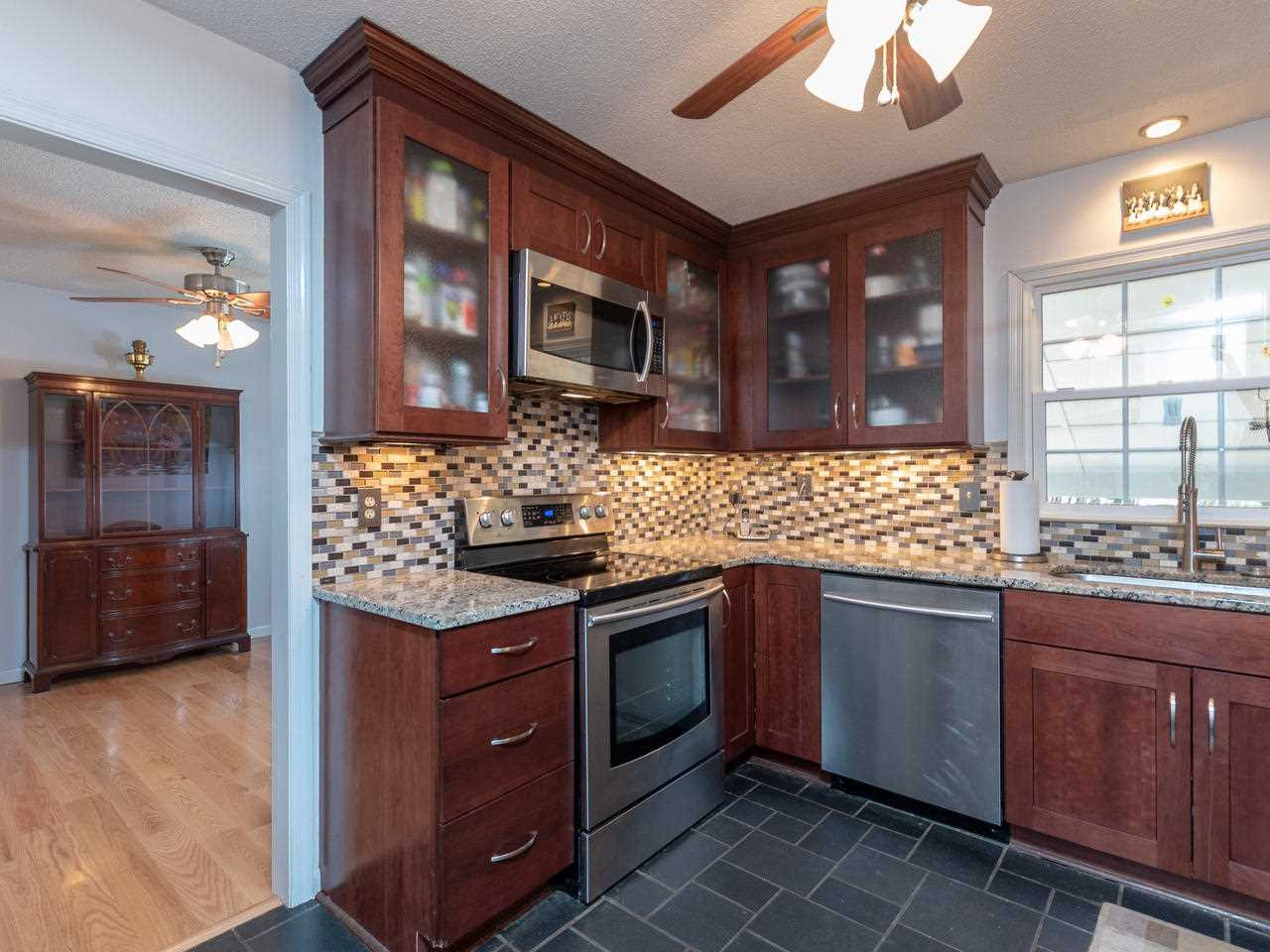3616 Morningside Drive Raleigh, NC 27607 - Photo 4 of 29 Kitchen