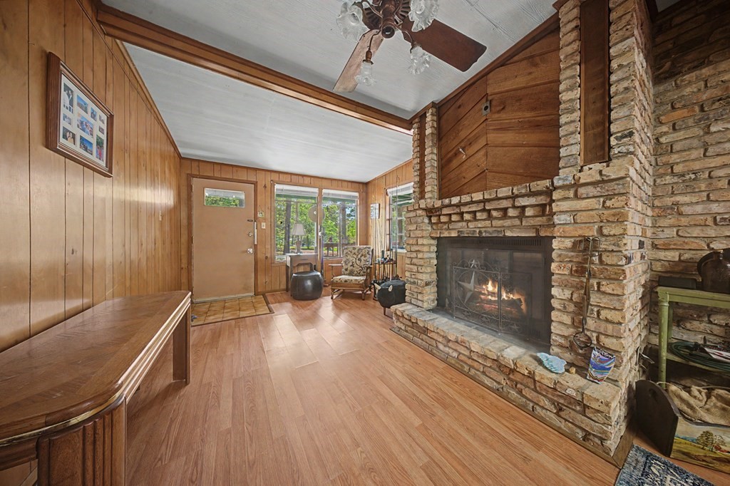 212 Winding Way Broaddus, TX 75929 - Photo 13 of 26