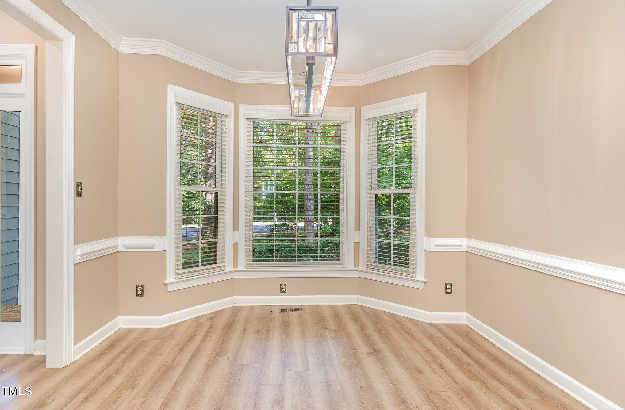 2805 London Bridge Court Raleigh, NC 27613 - Photo 12 of 35 006_dsc00017-edit