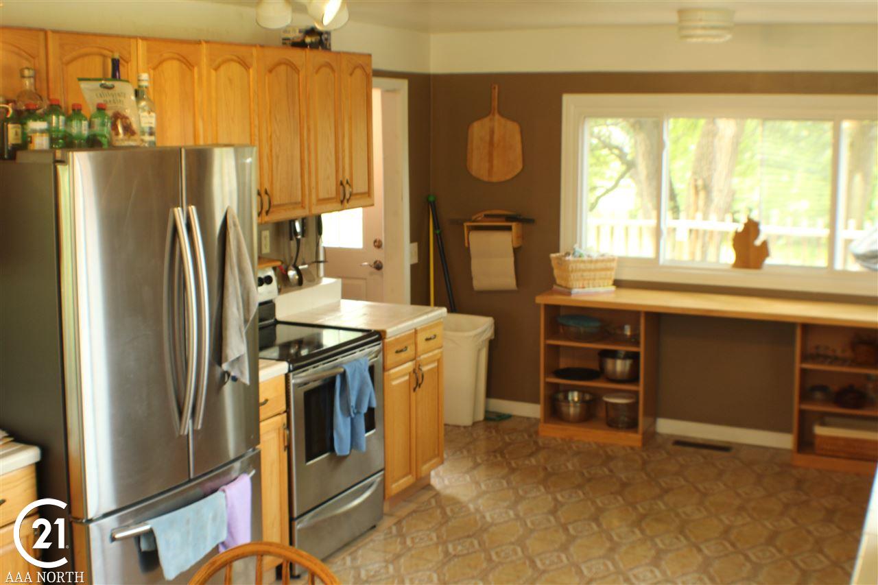523 Berville Road Allenton, MI 48002 - Photo 10 of 35 Gallery Image 10