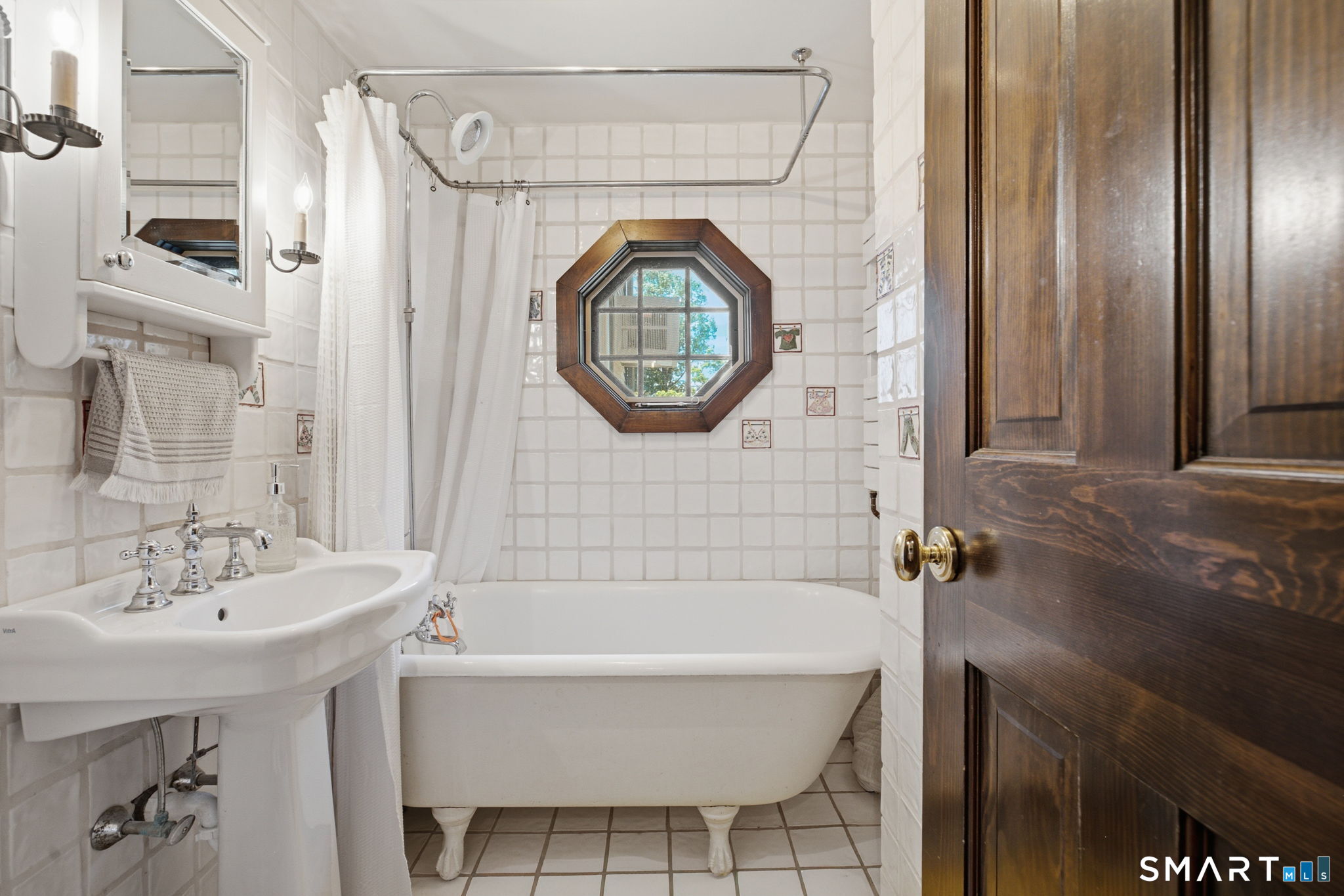 214 Florida Hill Road Ridgefield, CT 06877 - Photo 14 of 38