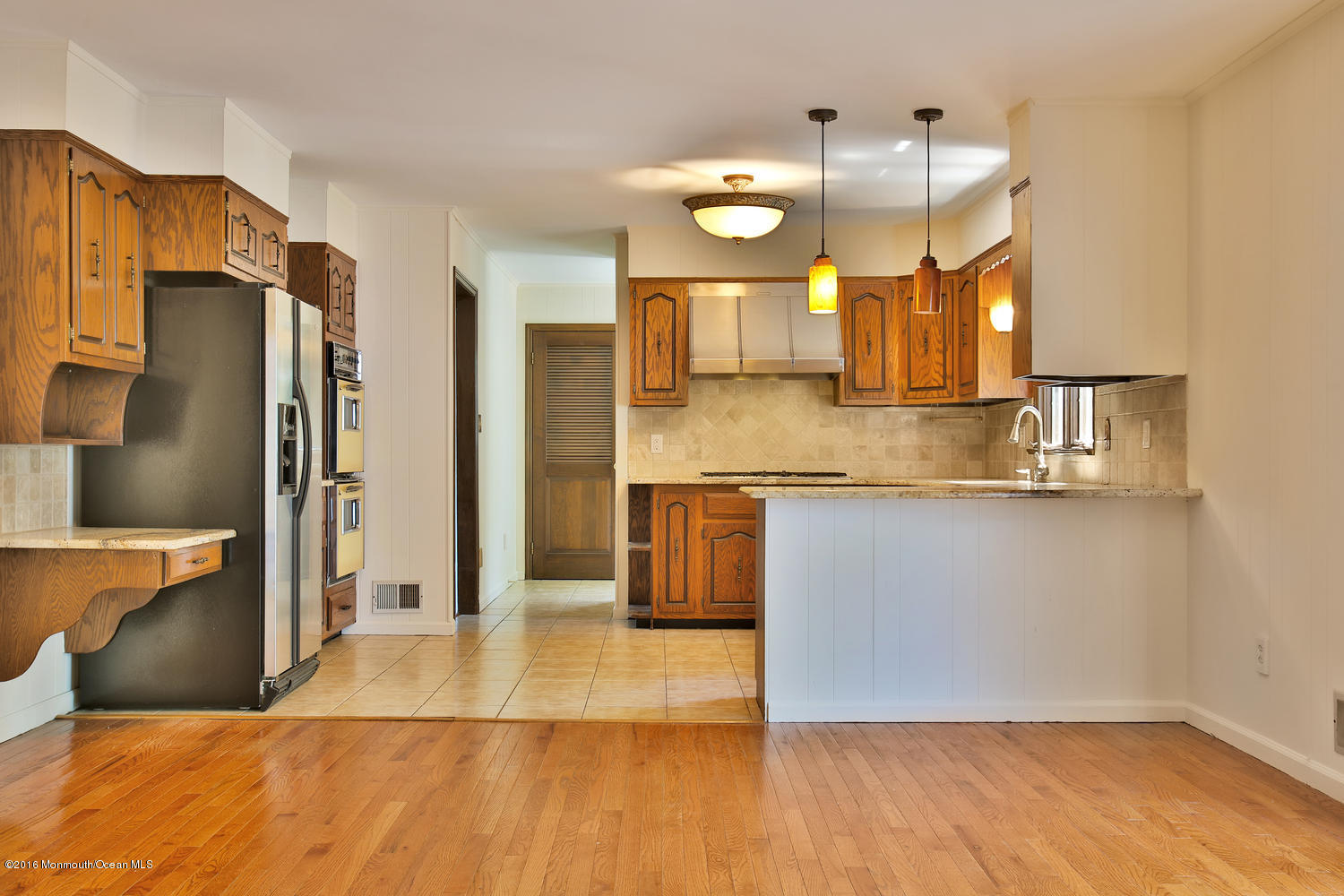 6 SilverWhite Road Little Silver, NJ 07739 - Photo 8 of 23 Kitchen