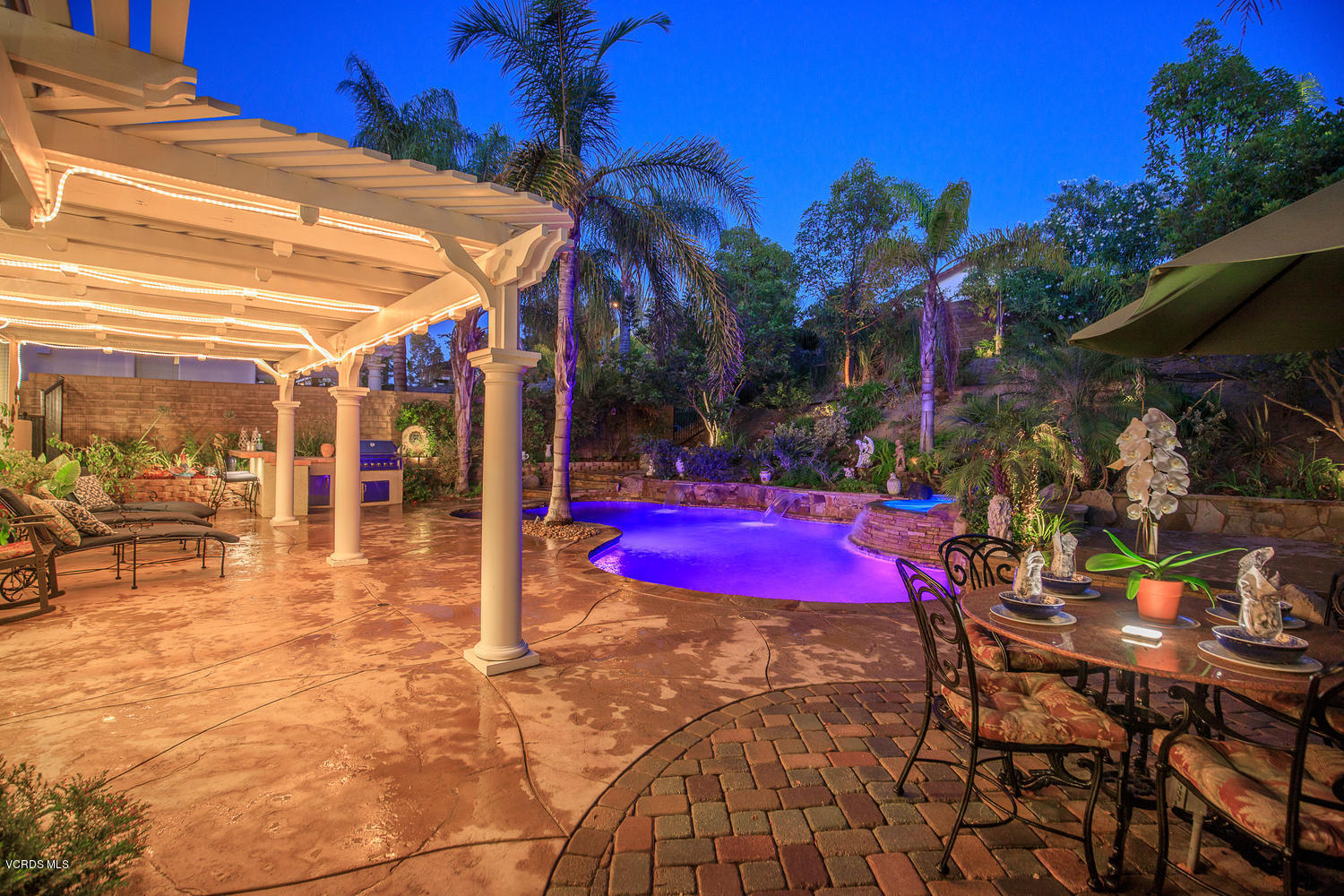 14410 Peach Hill Road Moorpark, CA 93021 - Photo 42 of 45 a view of city with an outdoor space