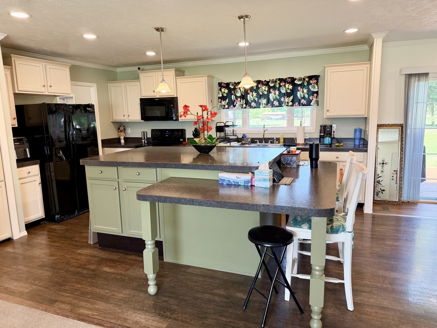 1709 Odle Road West Frankfort, IL 62896 - Photo 5 of 37