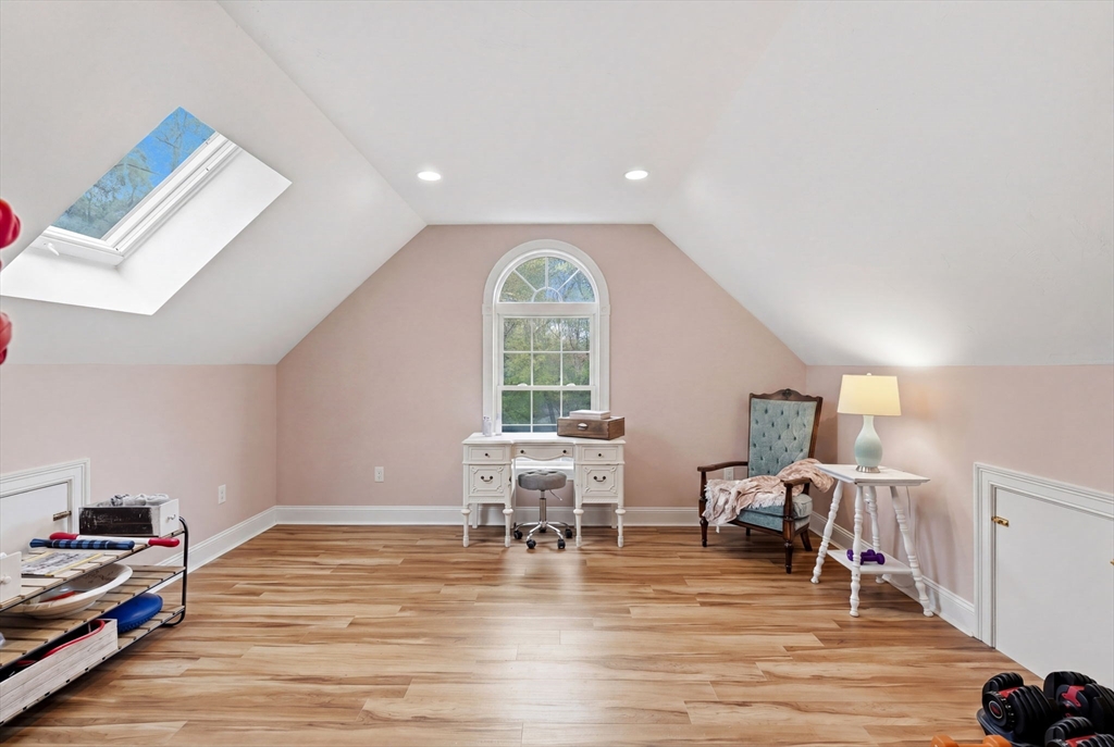 76 Old Farm Road Douglas, MA 01516 - Photo 18 of 35