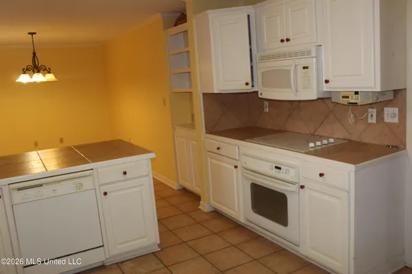 $134,900 | 1205 Wright Street, Greenwood, MS 38930