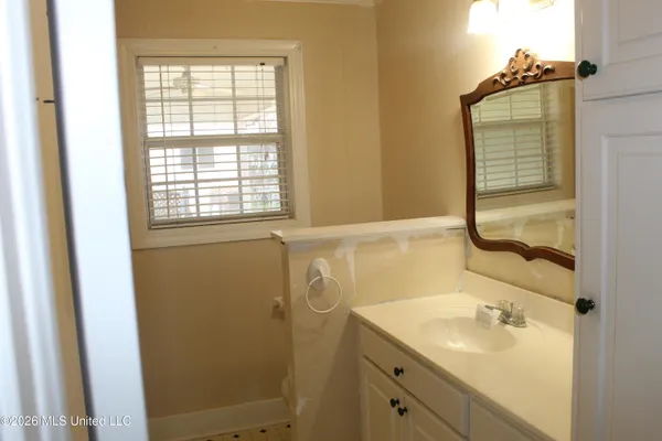 $134,900 | 1205 Wright Street, Greenwood, MS 38930