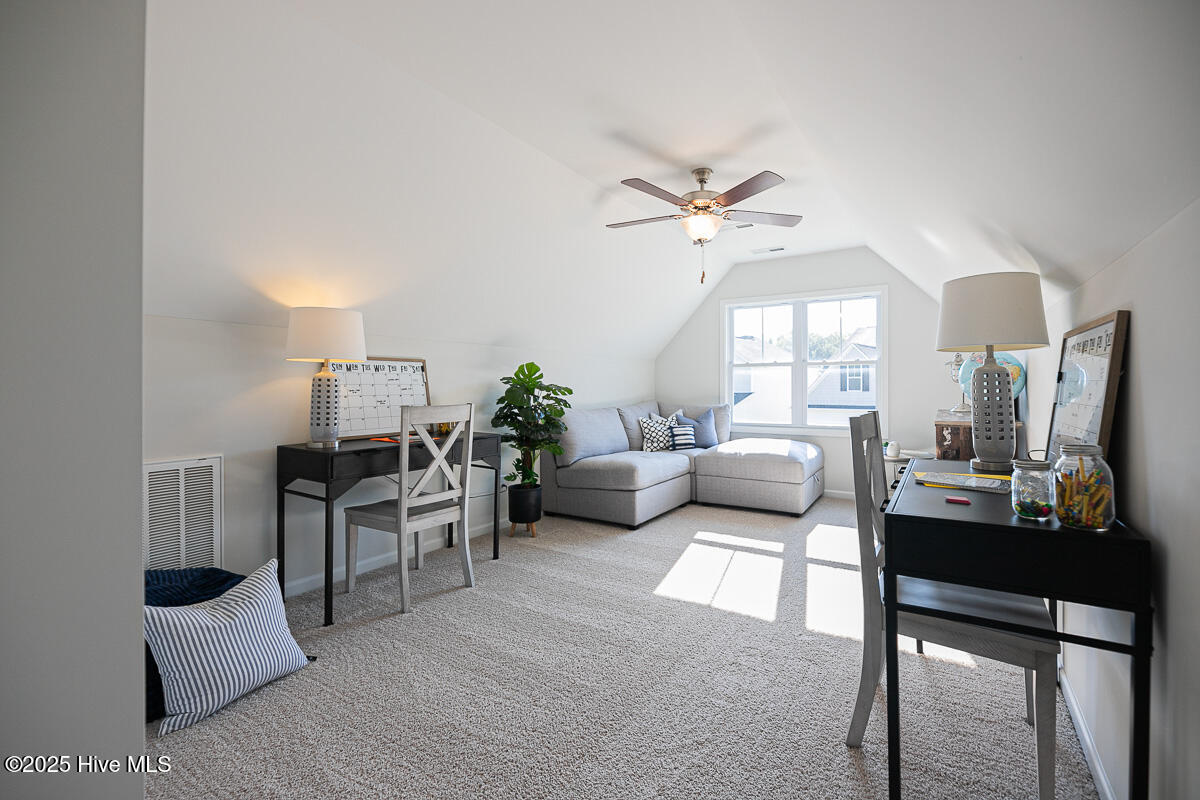 205 South Bandwheel Way Hampstead, NC 28443 - Photo 8 of 11 Representative Photo