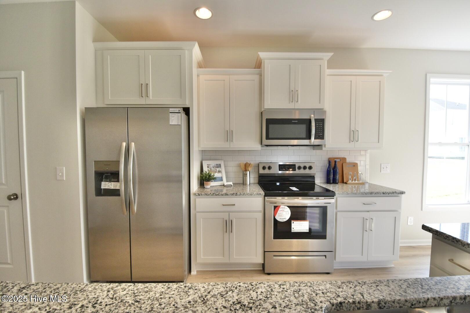 205 South Bandwheel Way Hampstead, NC 28443 - Photo 9 of 11 Representative Photo