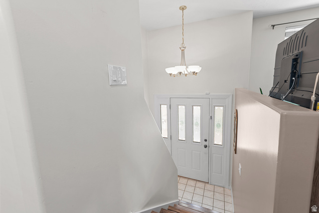 9890 Tonya Drive Sandy, UT 84070 - Photo 8 of 32