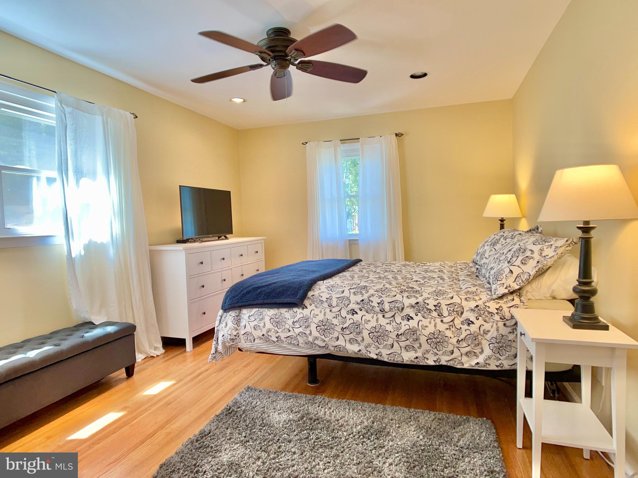 6902 Gillings Road Springfield, VA 22152 - Photo 13 of 41 Gallery Image 13