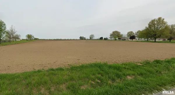 $195,000 | Old Indian Trail, Chatham, IL 62629
