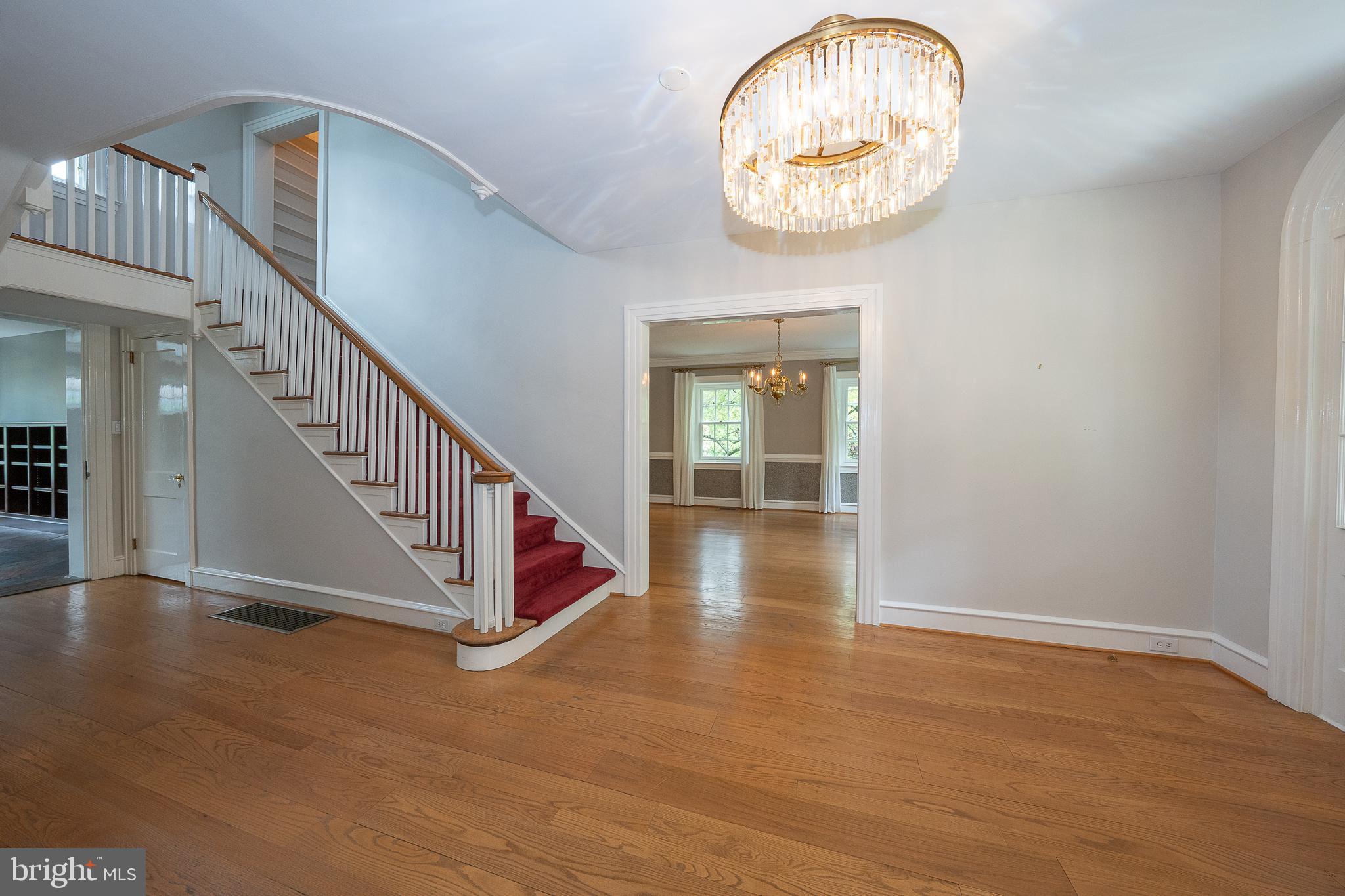 101 East Brookhaven Road Wallingford, PA 19086 - Photo 5 of 136 Foyer