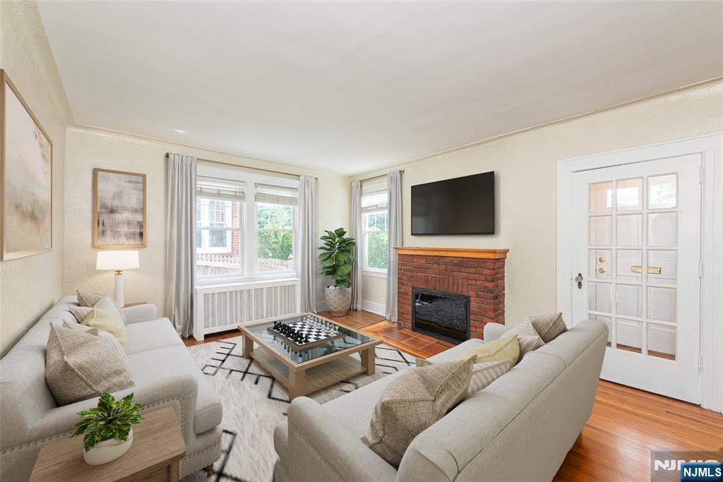 428 Mountain View Road Englewood, NJ 07631 - Photo 2 of 20
