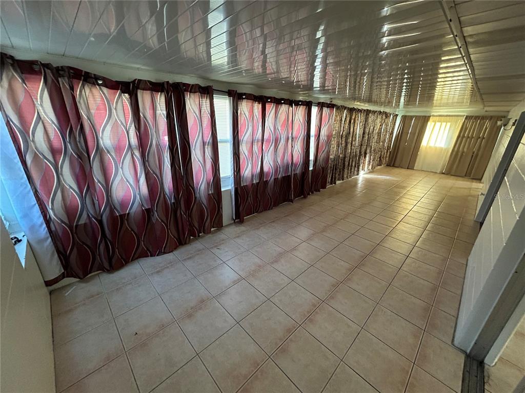 21696 Southwest Raintree Street Dunnellon, FL 34431 - Photo 15 of 35 a view of a porch