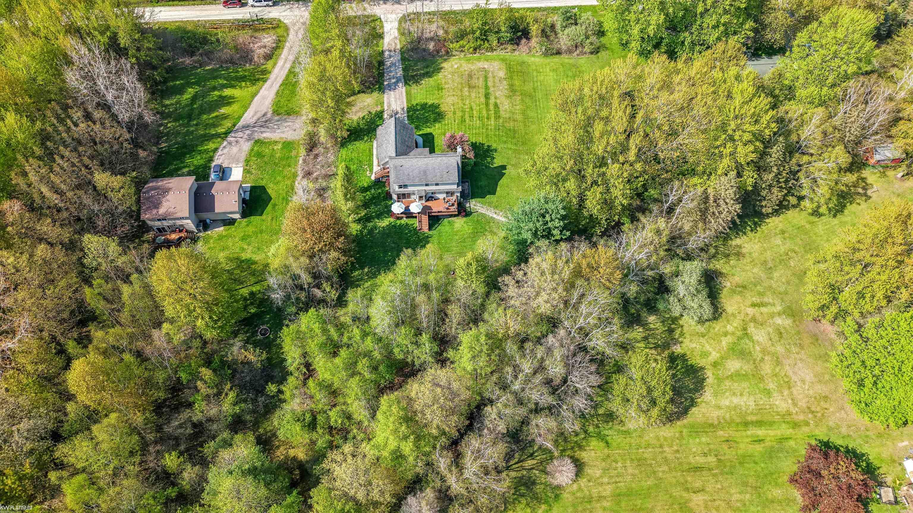 6527 Genaw Road Algonac, MI 48001 - Photo 9 of 45