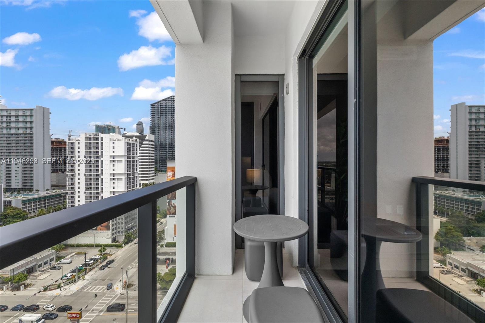 239 Southwest 9th Street, Unit 1604 Miami, FL 33130 - Photo 26 of 30
