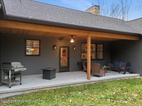 $570,000 | 322 Rose Marie Lane, East Stroudsburg, PA 18302