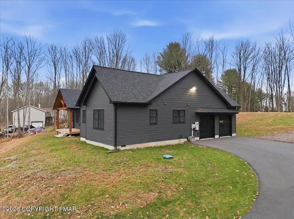 $570,000 | 322 Rose Marie Lane, East Stroudsburg, PA 18302