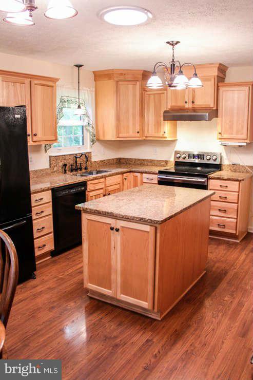 12422 Ridge Road Lusby, MD 20657 - Photo 2 of 15 Interior (General)