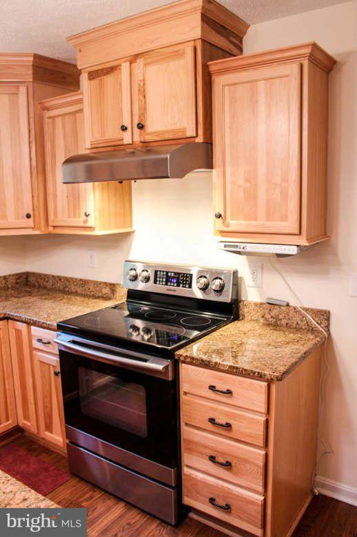 12422 Ridge Road Lusby, MD 20657 - Photo 3 of 15 Interior (General)