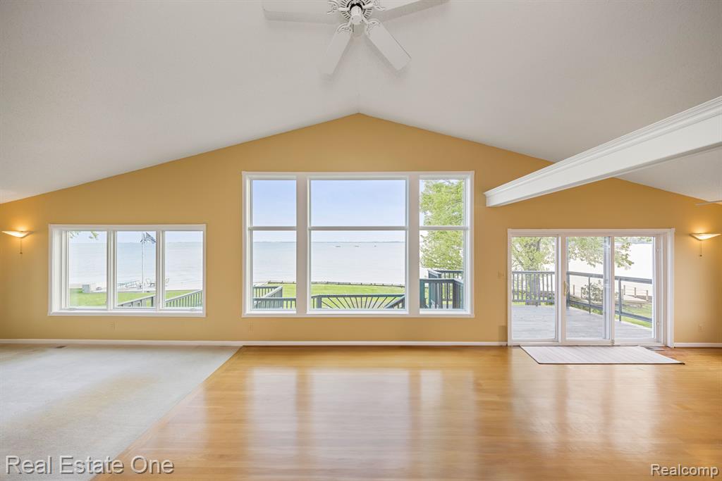 48712 Point Lakeview Street Chesterfield, MI 48047 - Photo 12 of 71