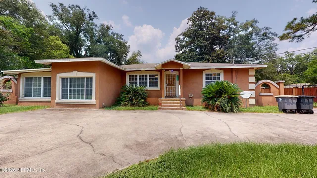 $2,150 | 8229 Hogan Road, Jacksonville, FL 32216