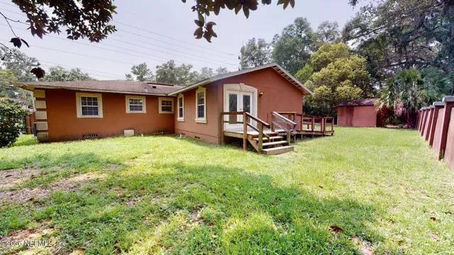 $2,150 | 8229 Hogan Road, Jacksonville, FL 32216