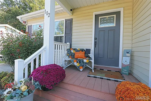 $189,900 | 102 Caroline Drive, Oran, MO 63771