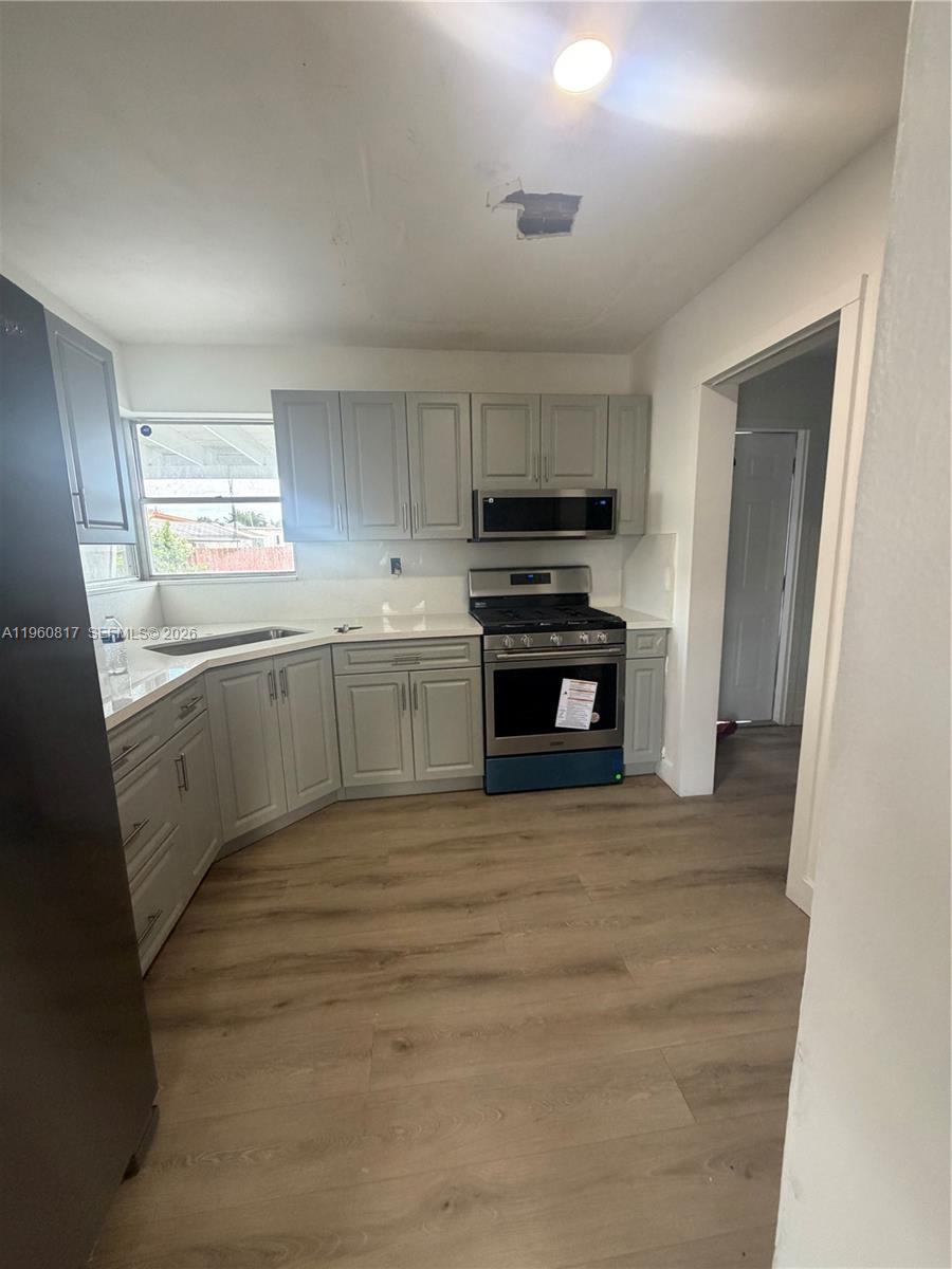 17821 Northwest 79th Place Hialeah, FL 33015 - Photo 11 of 13