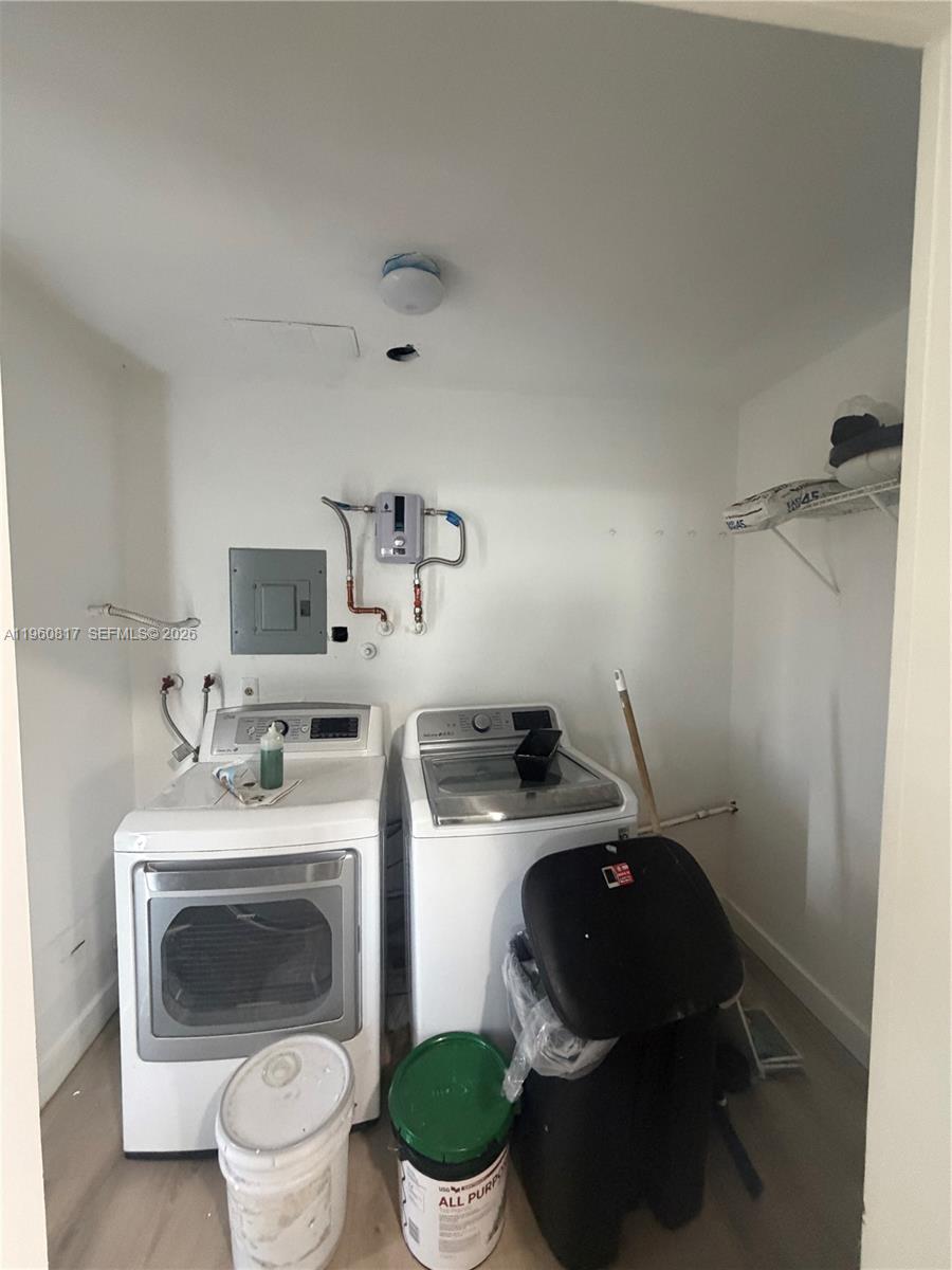 17821 Northwest 79th Place Hialeah, FL 33015 - Photo 9 of 13