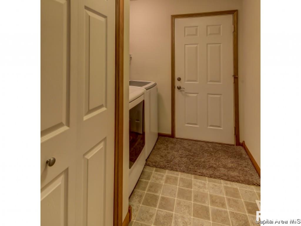 3200 Red Oak Lane Springfield, IL 62712 - Photo 21 of 24