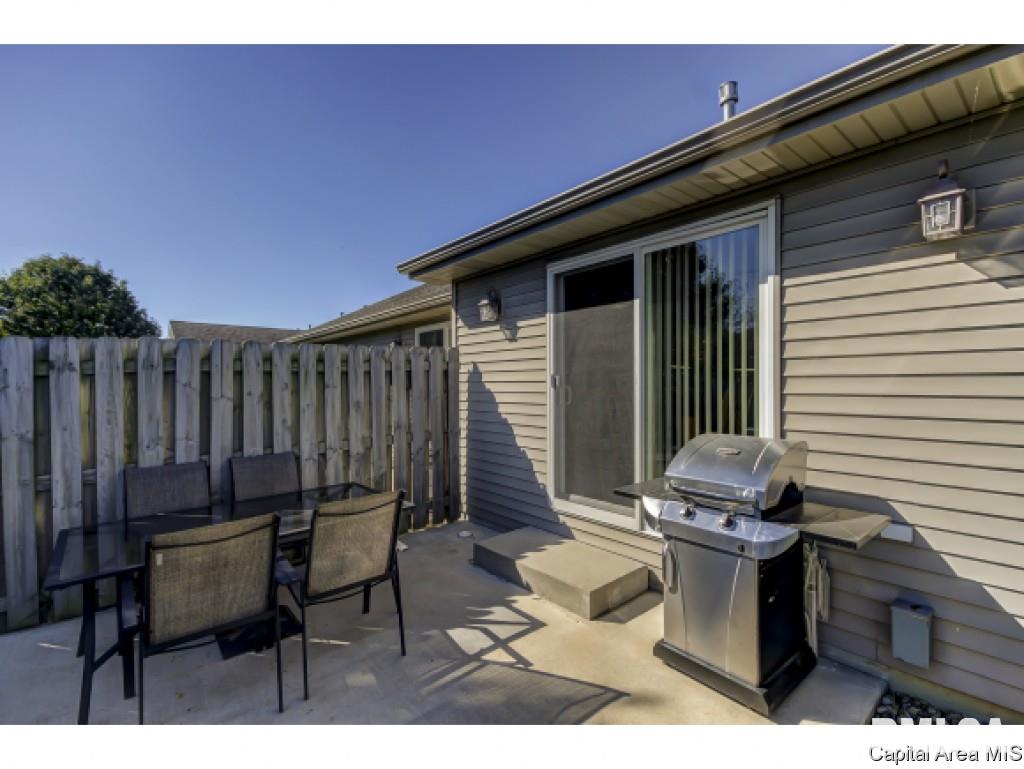 3200 Red Oak Lane Springfield, IL 62712 - Photo 22 of 24