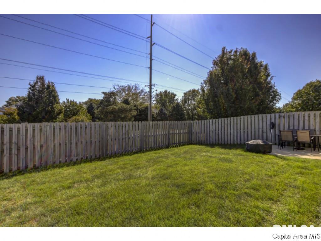 3200 Red Oak Lane Springfield, IL 62712 - Photo 23 of 24