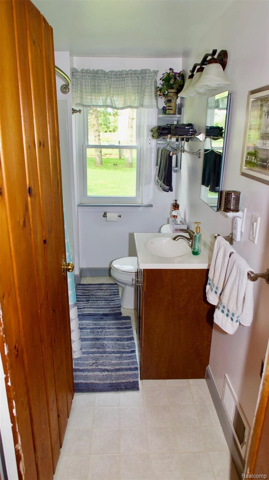 9810 Spicer Road Whitmore Lake, MI 48189 - Photo 17 of 53 IMG_0037.JPG