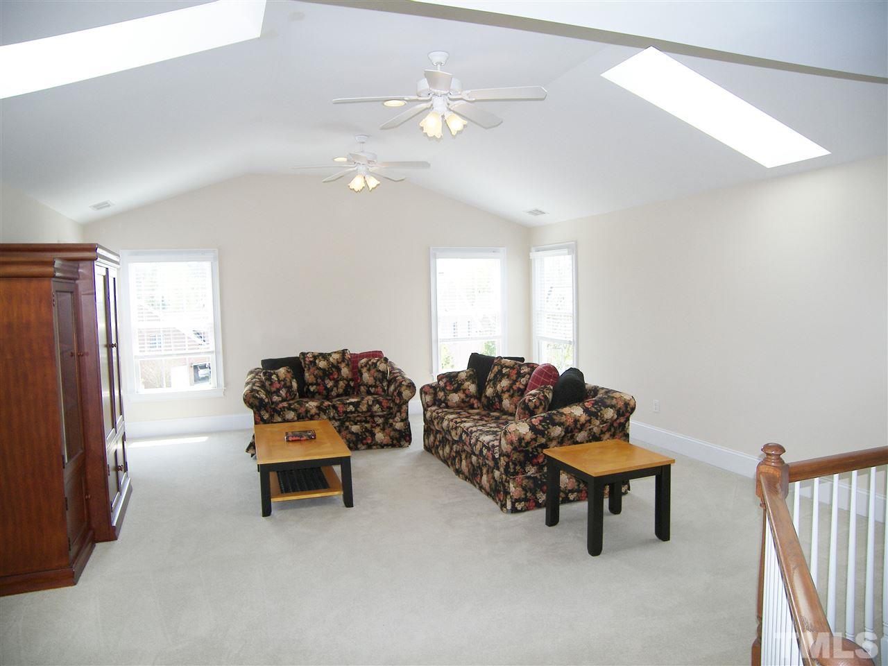 11321 Ridgegate Drive Raleigh, NC 27617 - Photo 15 of 25 Gallery Image 15