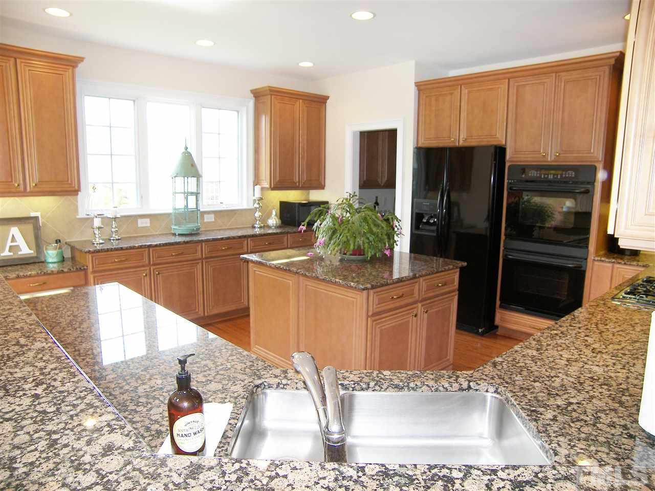 11321 Ridgegate Drive Raleigh, NC 27617 - Photo 8 of 25 Gallery Image 8