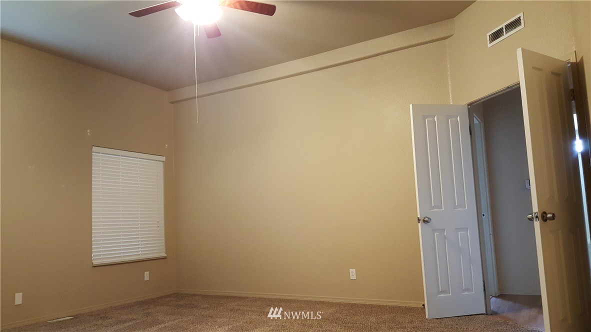 10120 Grove Road Southeast Yelm, WA 98597 - Photo 15 of 18 Gallery Image 15