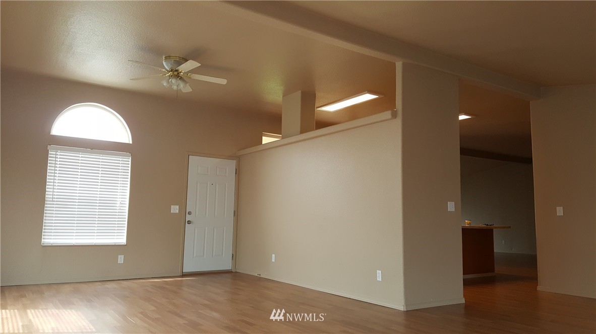 10120 Grove Road Southeast Yelm, WA 98597 - Photo 8 of 18 Gallery Image 8
