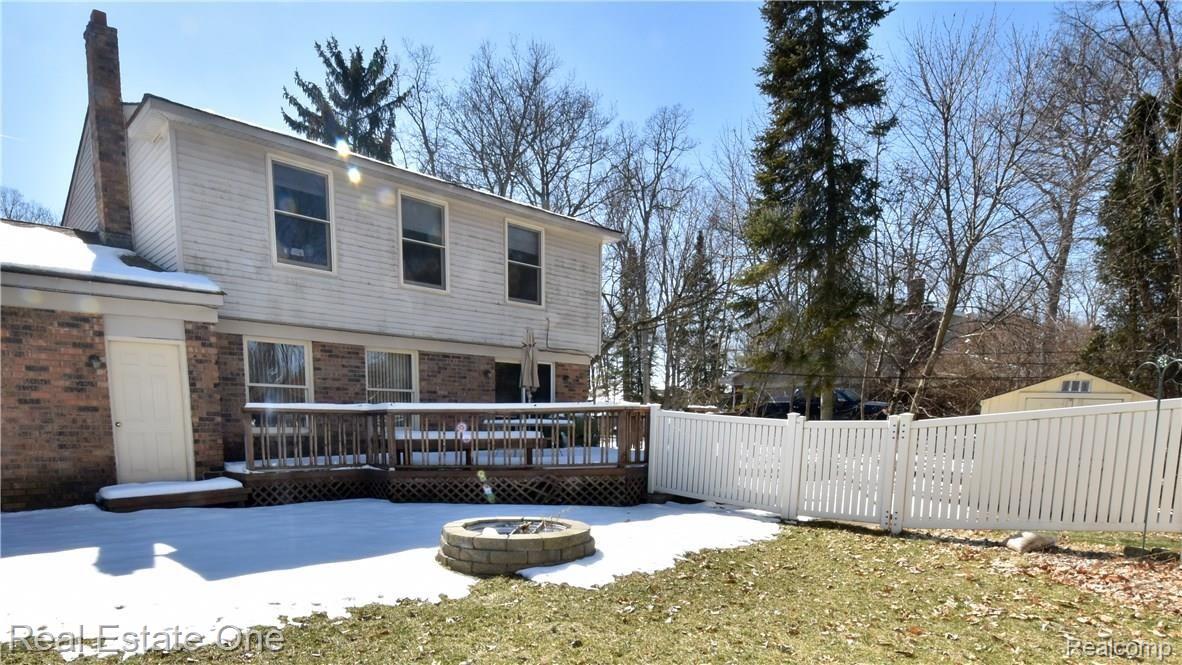 485 West Maryknoll Road Rochester, MI 48309 - Photo 21 of 22 DSC_4452.jpg