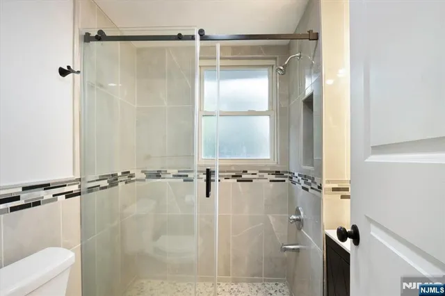 $5,300 | 590 Main Street, Little Falls, NJ 07424