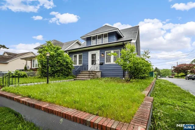 $5,300 | 590 Main Street, Little Falls, NJ 07424