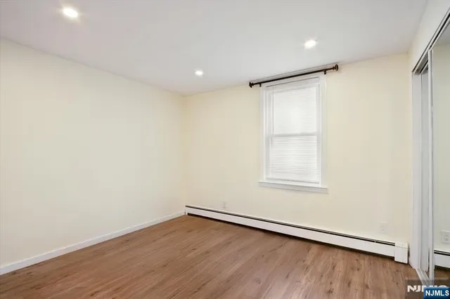 $5,300 | 590 Main Street, Little Falls, NJ 07424